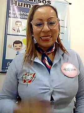 Snapshot of Katalina_S3xy chatting on October 9, 2025, 12:25 pm Katalina S3xy online show from October 9, 2025, 12:25 pm