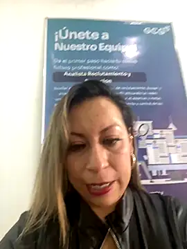 Snapshot of Katalina_S3xy chatting on October 31, 2025, 2:07 pm Katalina S3xy online show from October 31, 2025, 2:07 pm