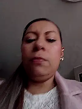 Snapshot of Katalina_S3xy chatting on November 21, 2025, 12:37 pm Katalina S3xy online show from November 21, 2025, 12:37 pm