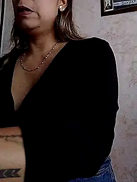 Snapshot of Katalina_S3xy chatting on November 27, 2025, 12:29 pm Katalina S3xy online show from November 27, 2025, 12:29 pm