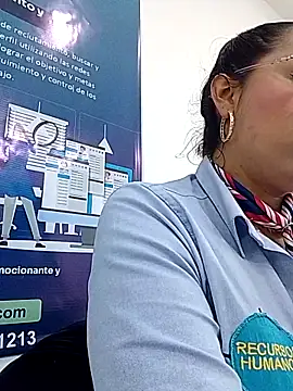 Snapshot of Katalina_S3xy chatting on December 2, 2025, 2:01 pm Katalina S3xy online show from December 2, 2025, 2:01 pm