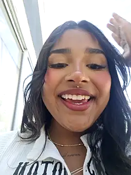 Mariangel 11 online show from September 25, 2025, 2:10 pm