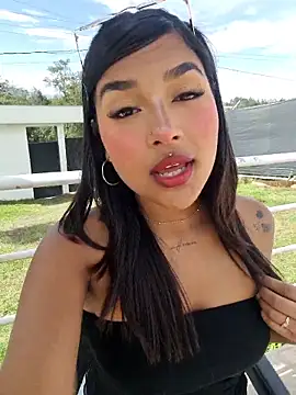 Mariangel 11 online show from October 23, 2025, 2:05 pm