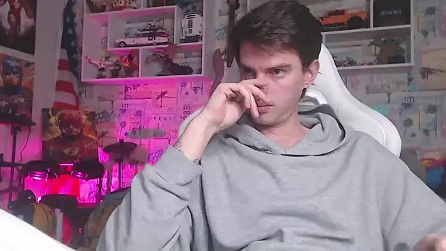Snapshot of Mike_Burn chatting on February 26, 2025, 2:46 pm Mike Burn online show from February 26, 2025, 2:46 pm
