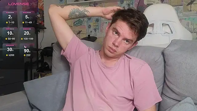 Snapshot of Mike_Burn chatting on November 22, 2025, 11:42 am Mike Burn online show from November 22, 2025, 11:42 am