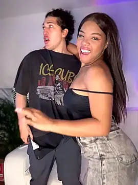 Snapshot of tiana_nave chatting on September 17, 2025, 9:27 pm tiana nave online show from September 17, 2025, 9:27 pm