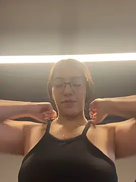 Snapshot of StaceyJones1 chatting on March 13, 2025, 9:48 pm StaceyJones1 online show from March 13, 2025, 9:48 pm