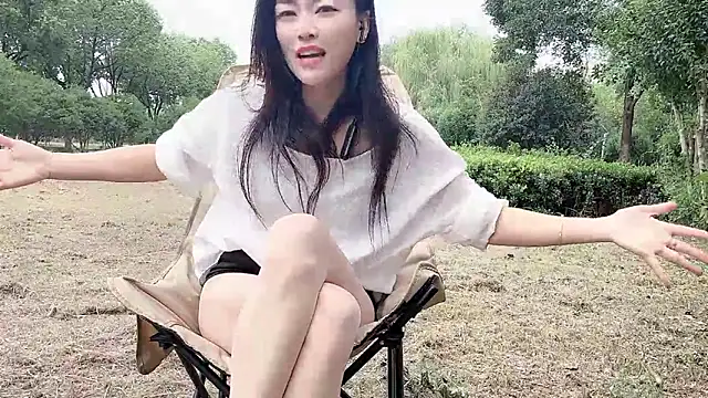 QianF-666 online show from September 21, 2025, 1:51 am