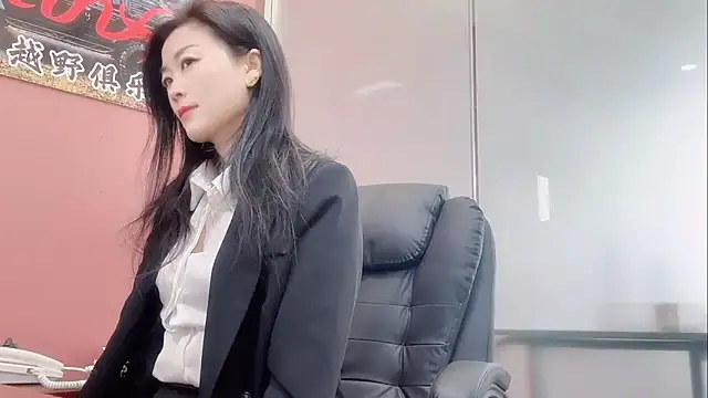 QianF-666 online show from November 27, 2025, 2:13 am