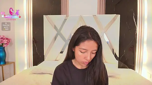 Snapshot of Valery_wang chatting on March 5, 2025, 11:38 am Valery wang online show from March 5, 2025, 11:38 am