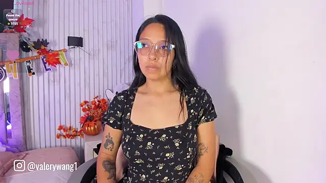 Snapshot of Valery_wang chatting on October 12, 2025, 2:05 pm Valery wang online show from October 12, 2025, 2:05 pm