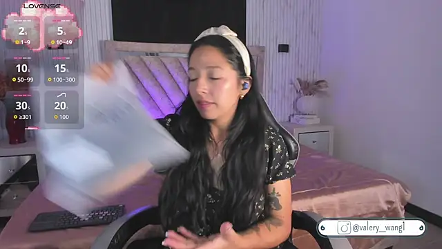 Snapshot of Valery_wang chatting on November 6, 2025, 11:44 am Valery wang online show from November 6, 2025, 11:44 am