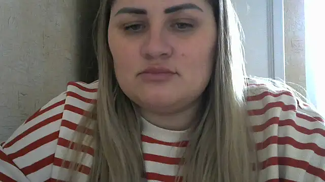 Snapshot of Honeydew-Waves chatting on December 30, 2024, 11:48 am Honeydew-Waves online show from December 30, 2024, 11:48 am