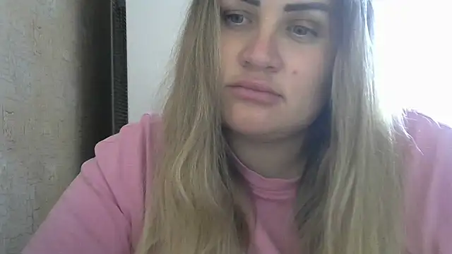 Snapshot of Honeydew-Waves chatting on September 30, 2025, 9:03 am Honeydew-Waves online show from September 30, 2025, 9:03 am