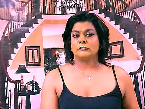 indianCherryPie online show from September 9, 2025, 5:29 am