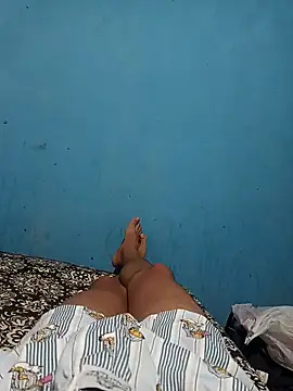 Snapshot of 1995eduardo chatting on February 6, 2025, 5:25 am 1995eduardo online show from February 6, 2025, 5:25 am