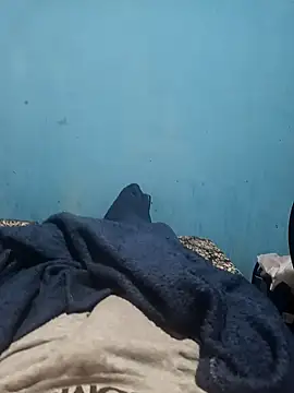 Snapshot of 1995eduardo chatting on February 7, 2025, 8:44 am 1995eduardo online show from February 7, 2025, 8:44 am