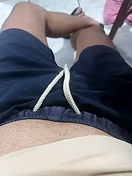 Snapshot of 1995eduardo chatting on November 21, 2025, 11:47 pm 1995eduardo online show from November 21, 2025, 11:47 pm