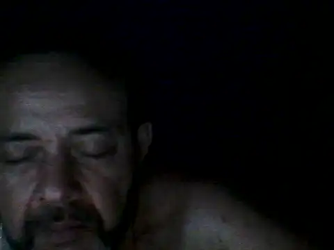 Snapshot of Leocesar37 chatting on September 19, 2025, 6:15 am Leocesar37 online show from September 19, 2025, 6:15 am