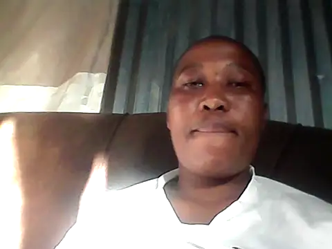 SEXXYBUTTSxx online show from September 17, 2025, 3:35 pm