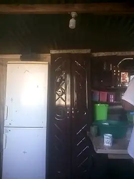 SEXXYBUTTSxx online show from September 19, 2025, 6:15 am