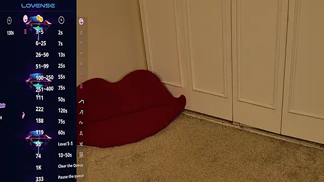 cherrysaturn online show from September 26, 2025, 10:41 am