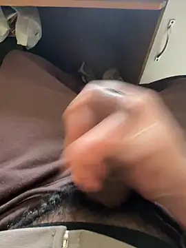 Snapshot of son_lover_dick chatting on February 3, 2025, 6:34 am son lover dick online show from February 3, 2025, 6:34 am