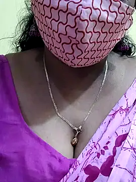 Snapshot of mallu-sumi chatting on March 8, 2025, 9:08 pm mallu-sumi online show from March 8, 2025, 9:08 pm