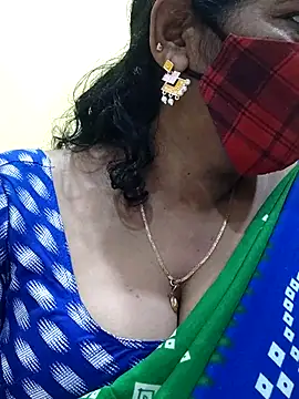 Snapshot of mallu-sumi chatting on March 11, 2025, 4:07 pm mallu-sumi online show from March 11, 2025, 4:07 pm