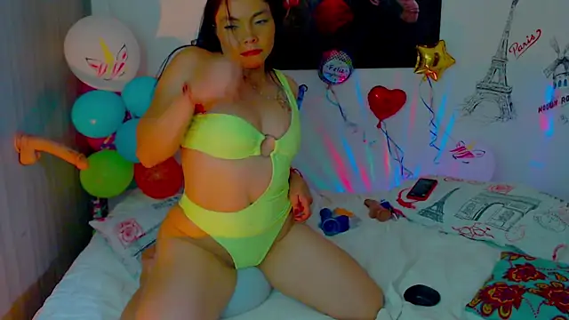 Snapshot of amii777 chatting on January 5, 2025, 7:49 pm amii777 online show from January 5, 2025, 7:49 pm