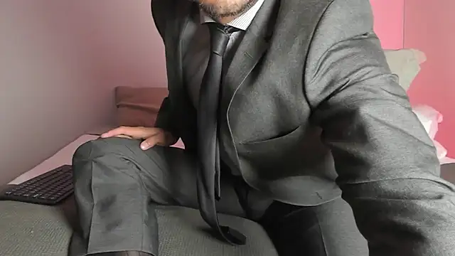 Snapshot of pablo-rincon95 chatting on March 17, 2025, 11:42 am pablo-rincon95 online show from March 17, 2025, 11:42 am