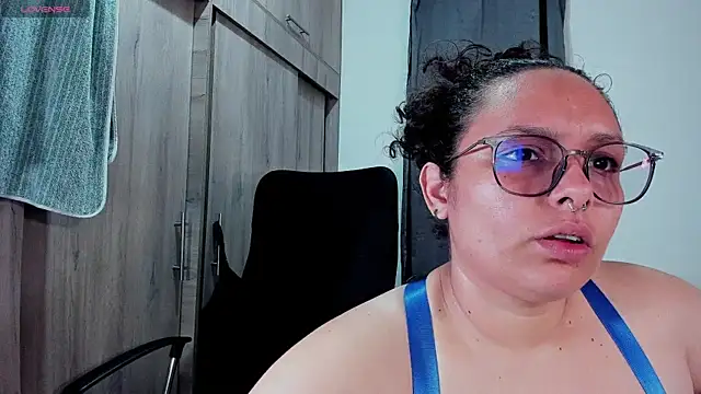 Snapshot of Mabelydani chatting on October 2, 2025, 11:01 pm Mabelydani online show from October 2, 2025, 11:01 pm