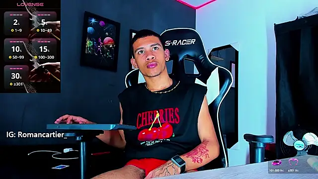 Snapshot of Romancartier_1 chatting on February 8, 2025, 4:57 am Romancartier 1 online show from February 8, 2025, 4:57 am