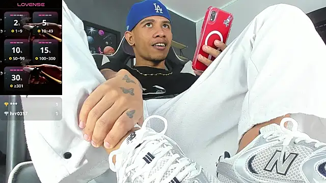 Snapshot of Romancartier_1 chatting on February 15, 2025, 4:56 pm Romancartier 1 online show from February 15, 2025, 4:56 pm