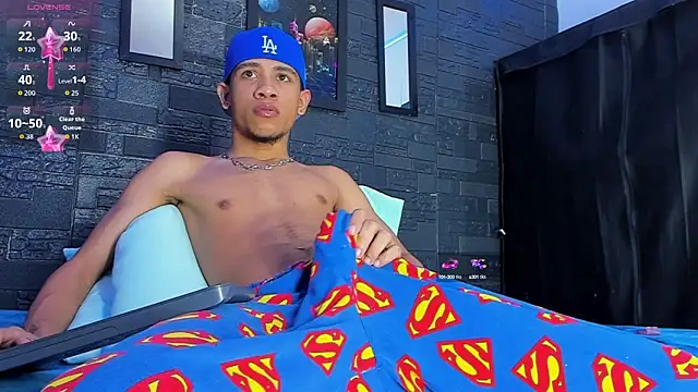 Snapshot of Romancartier_1 chatting on September 13, 2025, 6:13 am Romancartier 1 online show from September 13, 2025, 6:13 am