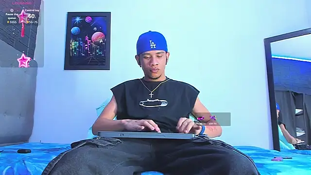 Snapshot of Romancartier_1 chatting on September 18, 2025, 5:20 am Romancartier 1 online show from September 18, 2025, 5:20 am