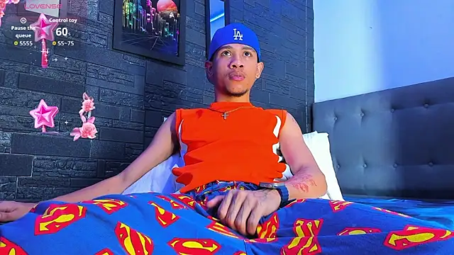 Snapshot of Romancartier_1 chatting on November 13, 2025, 5:50 am Romancartier 1 online show from November 13, 2025, 5:50 am