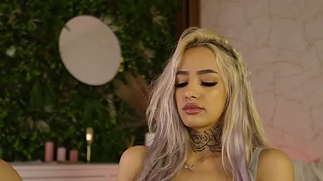 blondie muller online show from September 12, 2025, 7:36 pm