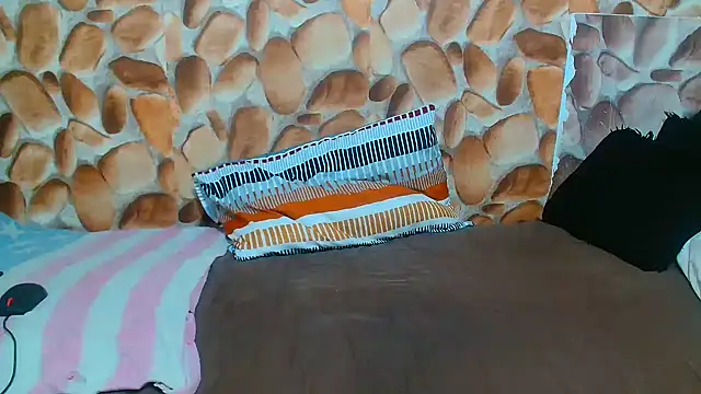 Snapshot of AfricanBigAssxx98 chatting on December 3, 2025, 9:24 pm AfricanBigAssxx98 online show from December 3, 2025, 9:24 pm