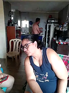 Snapshot of ZuriandAlex chatting on February 28, 2025, 3:48 pm ZuriandAlex online show from February 28, 2025, 3:48 pm