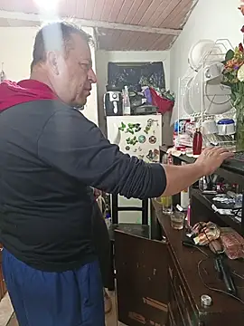 Snapshot of ZuriandAlex chatting on November 14, 2025, 11:53 am ZuriandAlex online show from November 14, 2025, 11:53 am