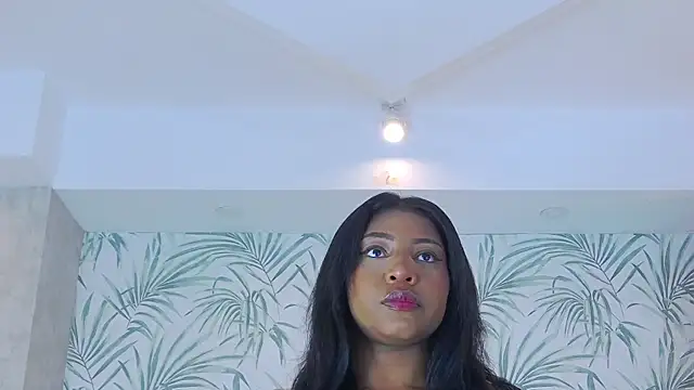 Snapshot of VanessaGlenn chatting on January 17, 2025, 3:43 pm VanessaGlenn online show from January 17, 2025, 3:43 pm