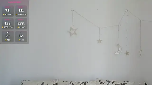 fanfan-FF online show from October 25, 2025, 3:47 am