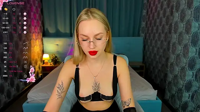 Carol  Cox online show from January 9, 2025, 11:24 pm