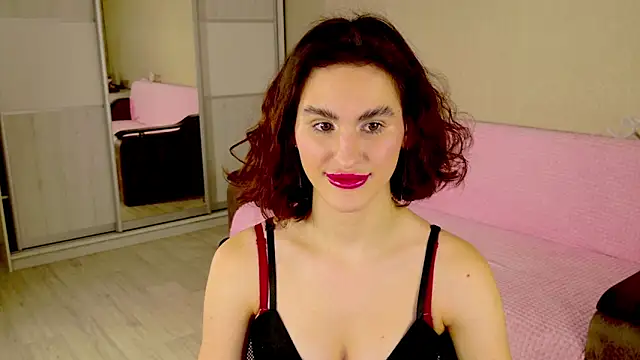 FridaCure online show from February 2, 2025, 7:25 pm