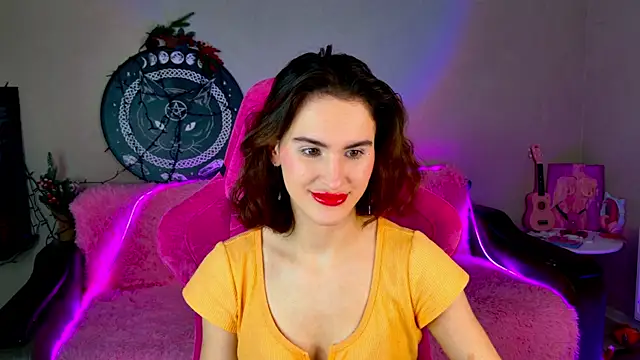 FridaCure online show from February 6, 2025, 5:14 am