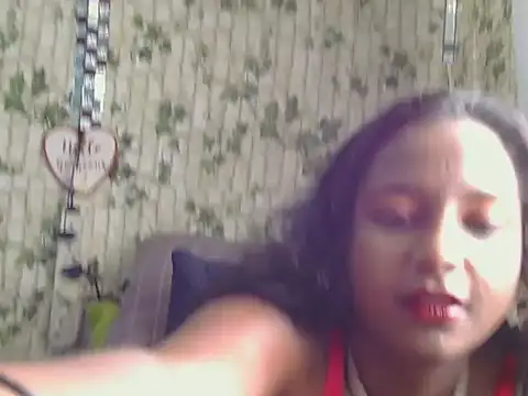 indiantina01 online show from February 23, 2025, 7:33 am