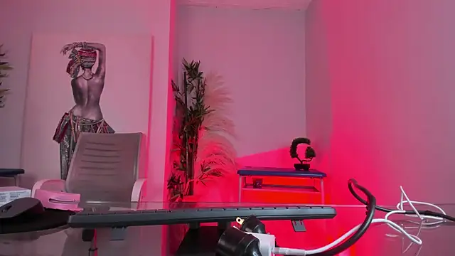 lilith-deveraux online show from February 20, 2025, 12:47 pm