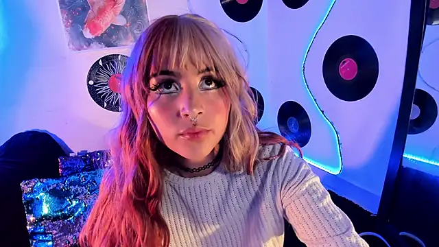  dahian14  online show from March 8, 2025, 4:23 am