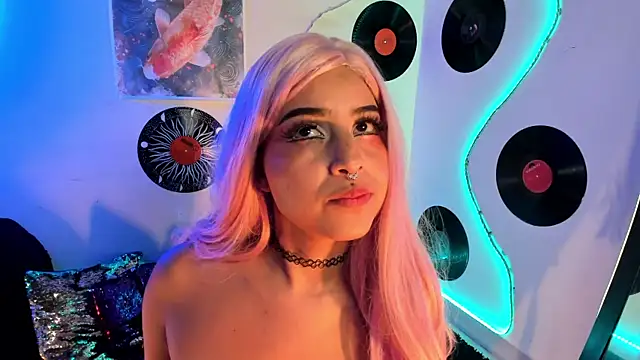  dahian14  online show from March 11, 2025, 4:32 am